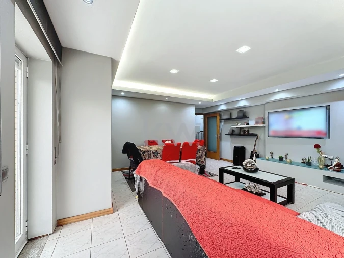 Apartamento T3 para Venda em Nogueira da Regedoura Foto 11