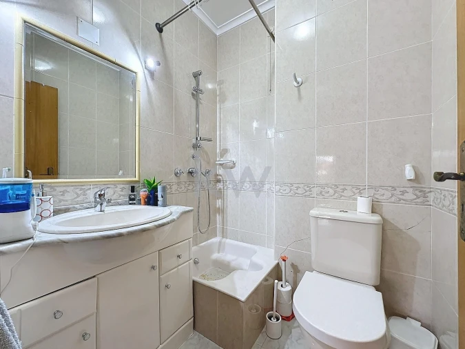 Apartamento T3 para Venda em Nogueira da Regedoura Foto 21