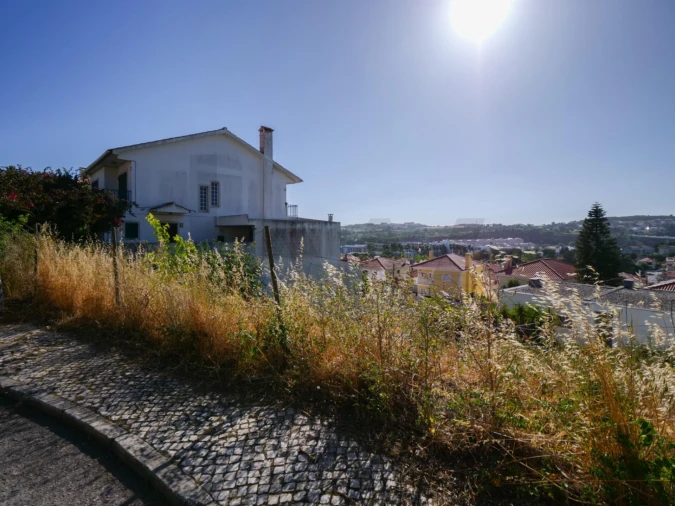 Moradia T5 para Venda em Oeiras e São Julião da Barra, Paço de Arcos e Caxias Foto 10