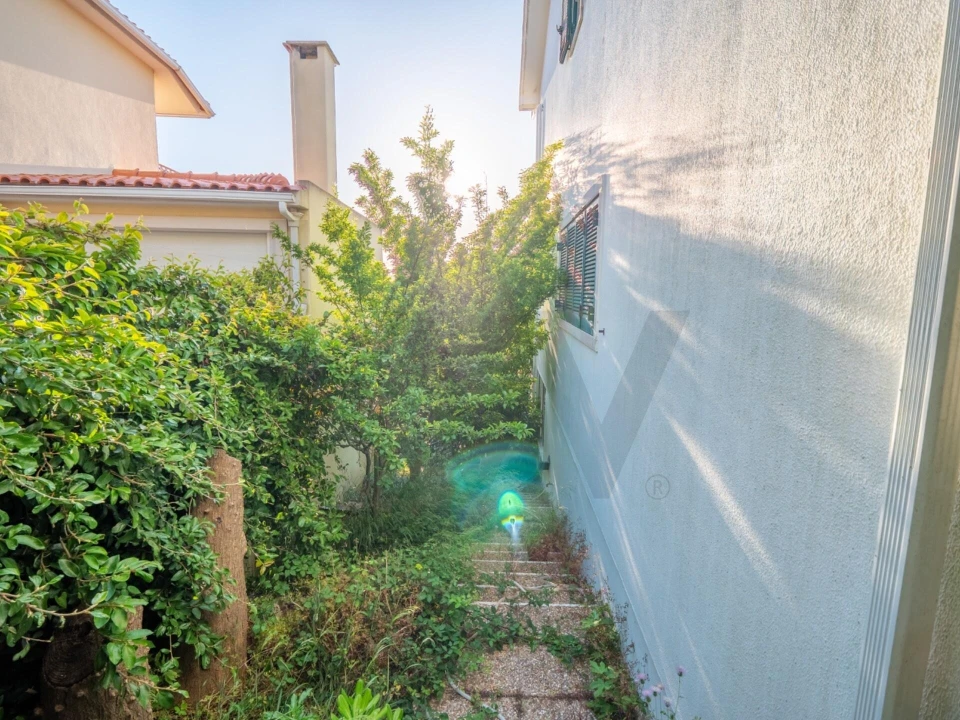 Moradia T5 para Venda em Oeiras e São Julião da Barra, Paço de Arcos e Caxias Foto 30