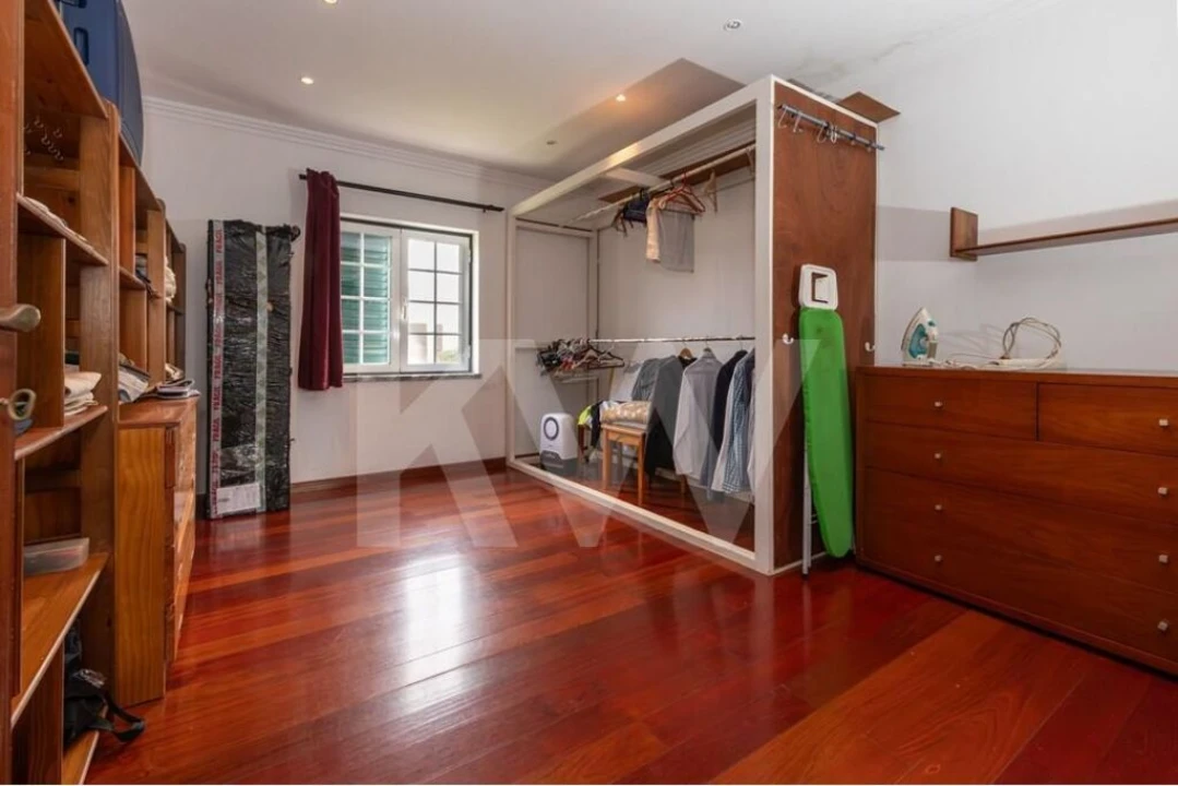 Moradia T5 para Venda em Santa Cruz das Flores Foto 17