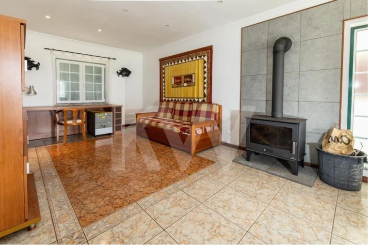 Moradia T5 para Venda em Santa Cruz das Flores Foto 10