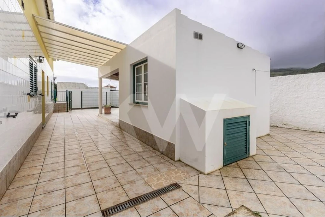 Moradia T5 para Venda em Santa Cruz das Flores Foto 25