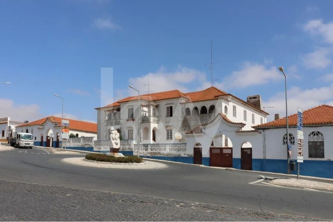 Moradia T10 para Venda em Aljustrel e Rio de Moinhos Foto 10