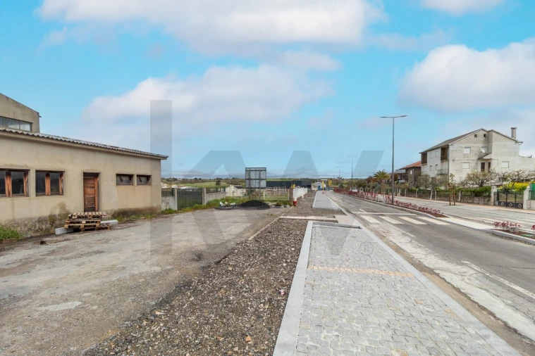 Armazém para Venda em To Foto 5