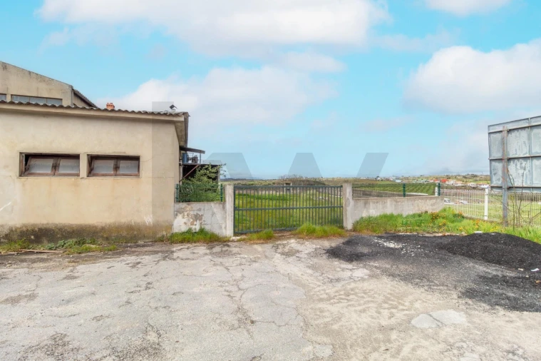 Armazém para Venda em To Foto 6