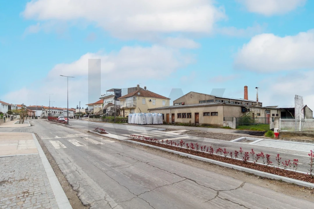 Armazém para Venda em To Foto 10