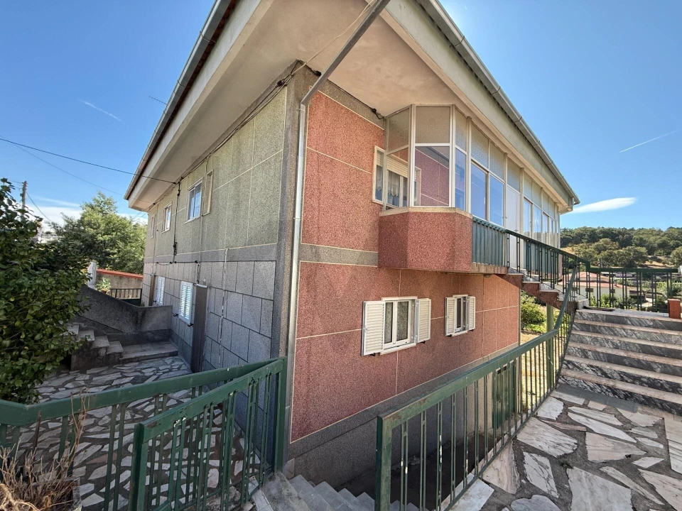 Moradia T5 para Venda em Jarmelo São Miguel Foto 6