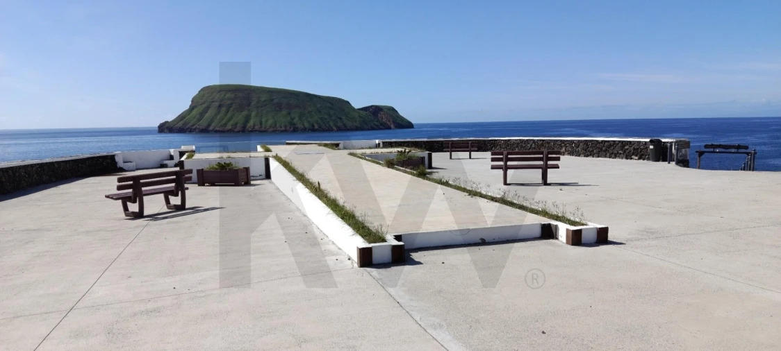 Terreno para Venda em Feteira Foto 17