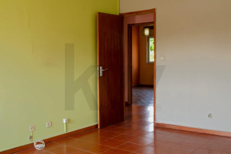 Apartamento T4 para Venda em Pena, Quintã e Vila Cova Foto 4