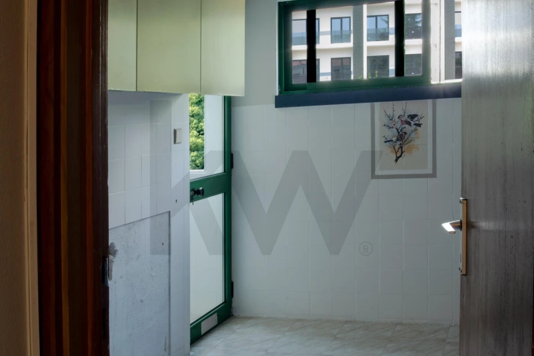 Apartamento T4 para Venda em Pena, Quintã e Vila Cova Foto 11