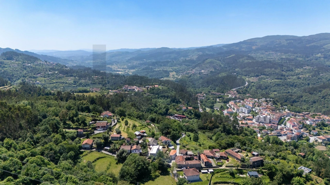 Moradia T2 para Venda em Moimenta Foto 38