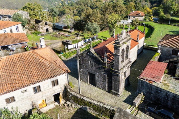 Moradia T2 para Venda em Moimenta Foto 34