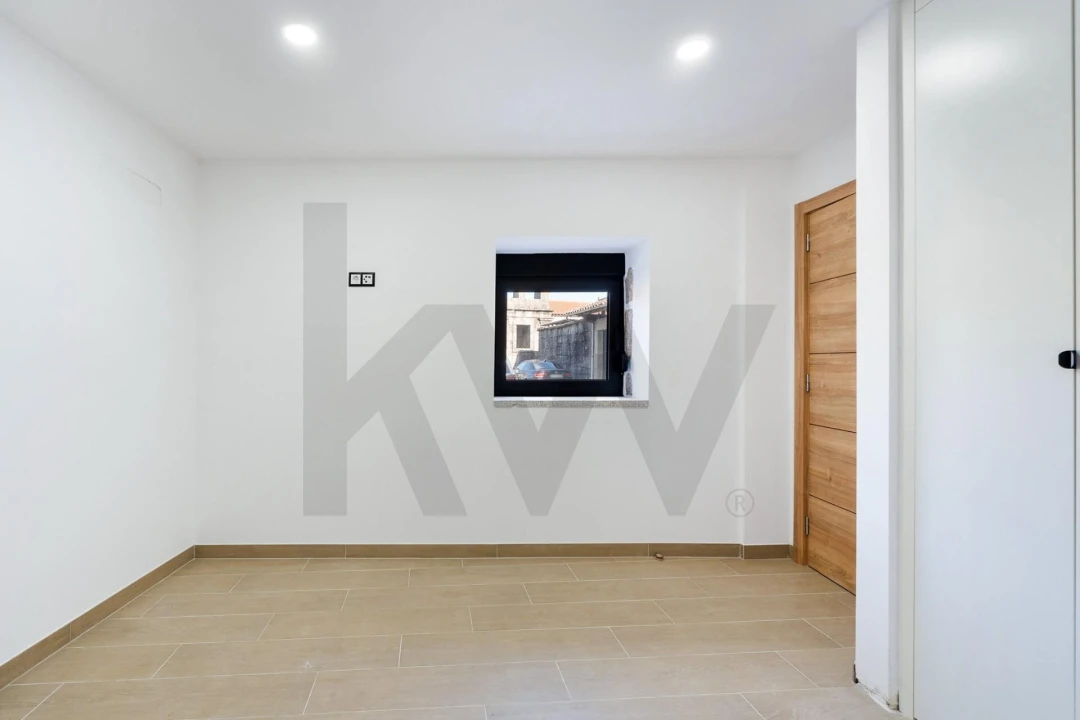 Moradia T2 para Venda em Moimenta Foto 14