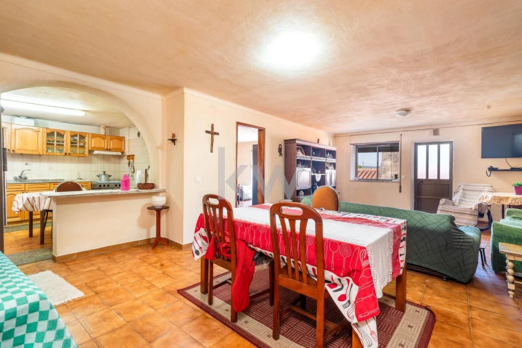 Moradia T4 para Venda em Vila Nova Foto 2