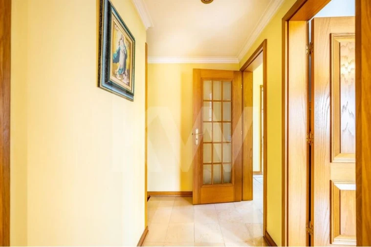 Moradia T6 para Venda em Nogueira do Cravo e Pindelo Foto 27