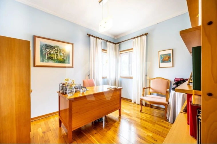 Moradia T6 para Venda em Nogueira do Cravo e Pindelo Foto 28