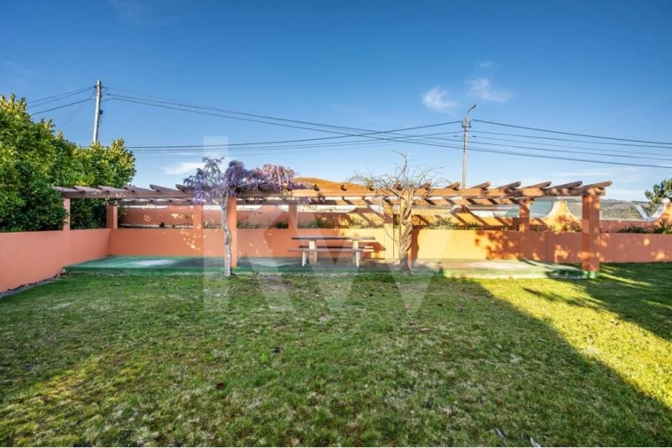 Moradia T6 para Venda em Nogueira do Cravo e Pindelo Foto 16