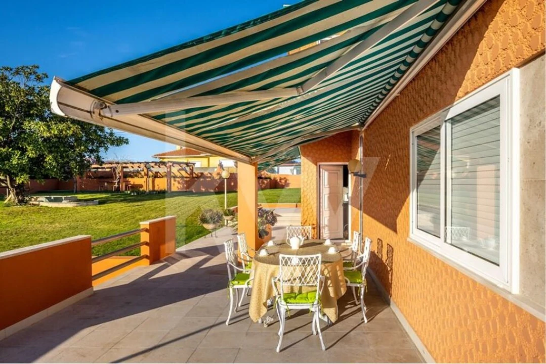 Moradia T6 para Venda em Nogueira do Cravo e Pindelo Foto 4