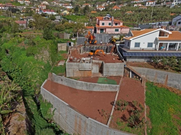 Moradia T3 para Venda em Arco da Calheta