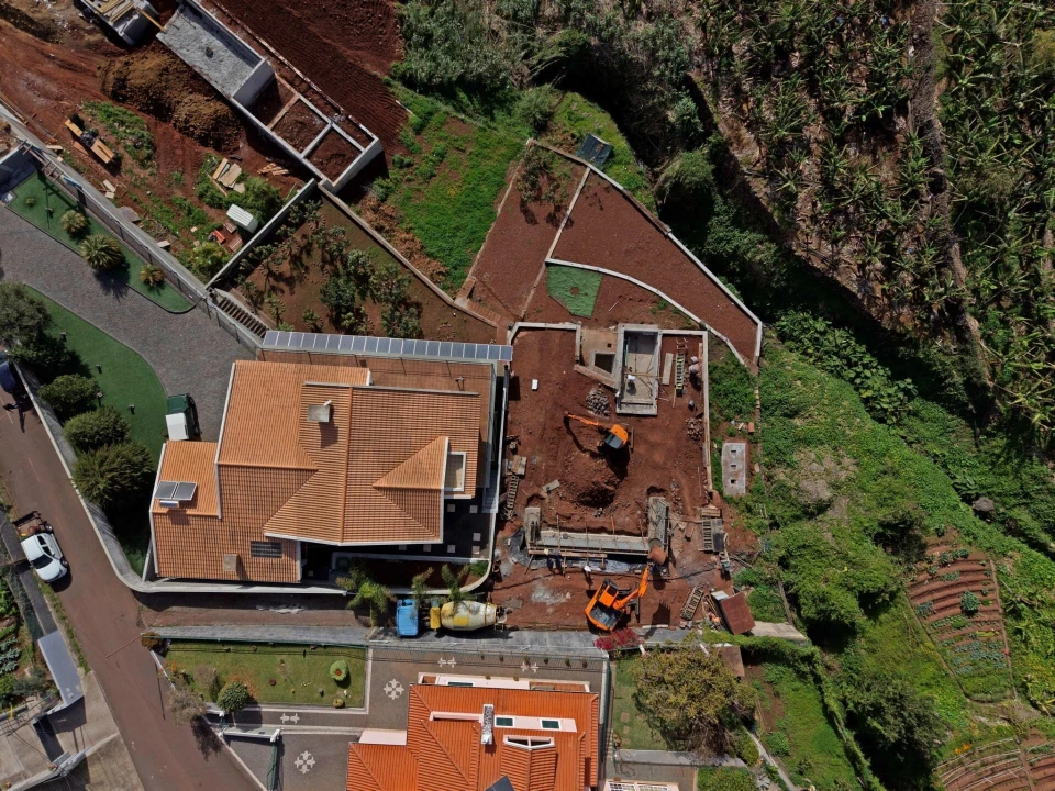Moradia T3 para Venda em Arco da Calheta Foto 21