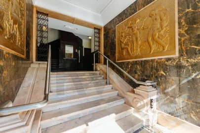 Apartamento T4 para Arrendamento em Avenidas Novas