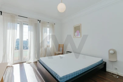 Apartamento T4 para Arrendamento em Avenidas Novas
