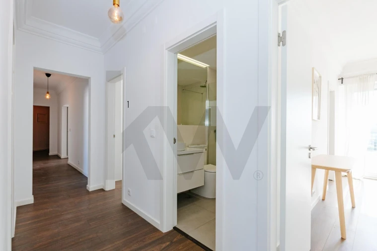 Apartamento T4 para Arrendamento em Avenidas Novas Foto 20
