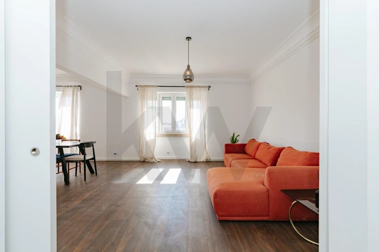 Apartamento T4 para Arrendamento em Avenidas Novas Foto 4