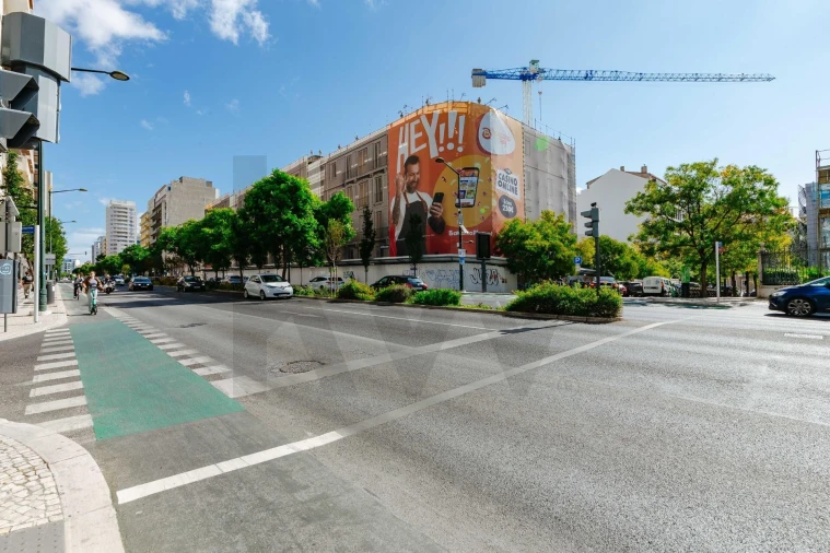 Apartamento T4 para Arrendamento em Avenidas Novas Foto 29