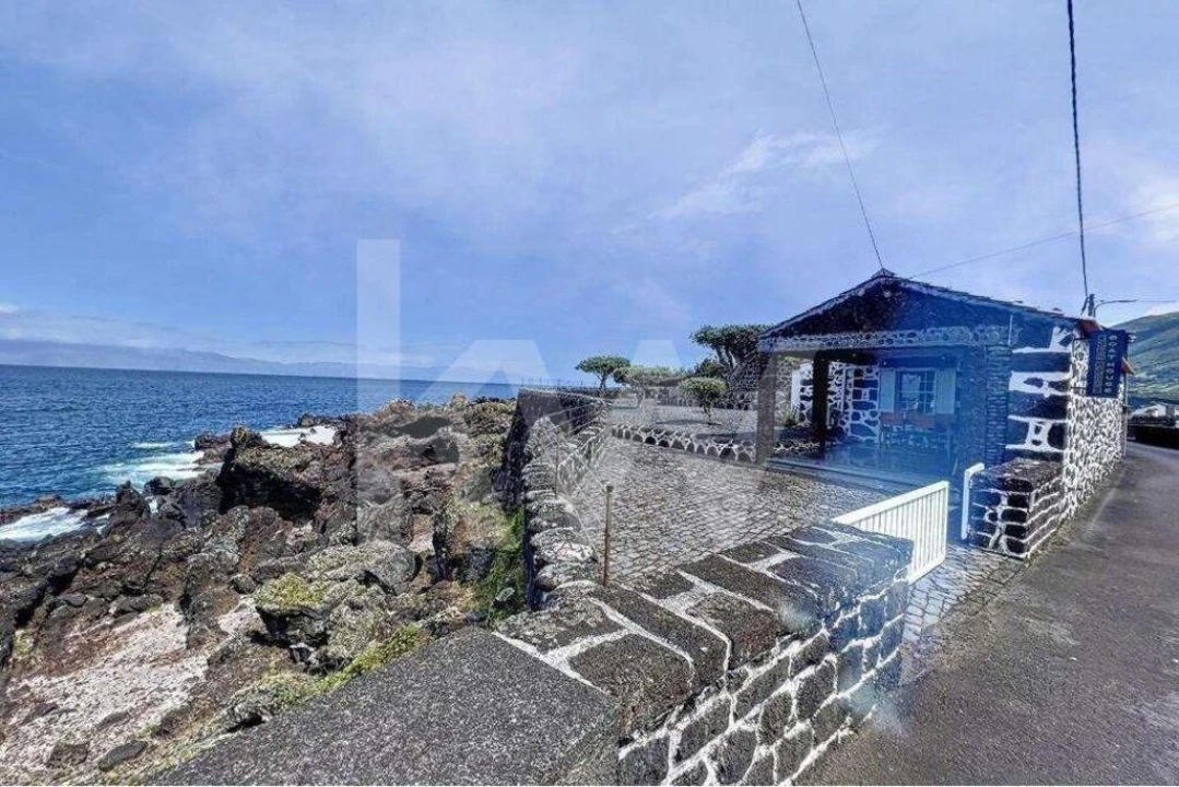 Moradia T1 para Venda em Prainha Foto 2