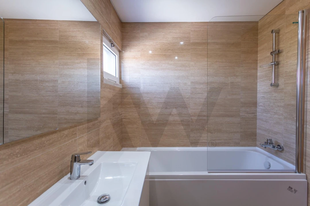 Apartamento T3 para Venda em Carcavelos e Parede Foto 15