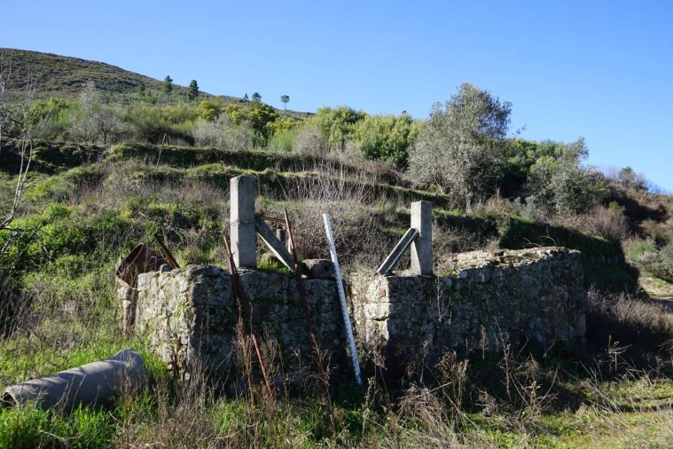 Quinta T2 para Venda em Vela Foto 19