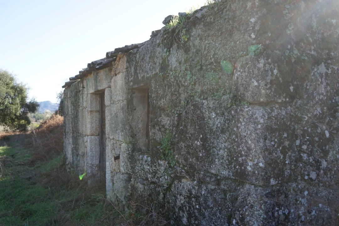 Quinta T2 para Venda em Vela Foto 15