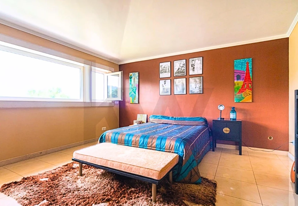 Moradia T4 para Venda em São João das Lampas e Terrugem Foto 24