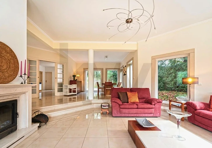 Moradia T4 para Venda em São João das Lampas e Terrugem Foto 7