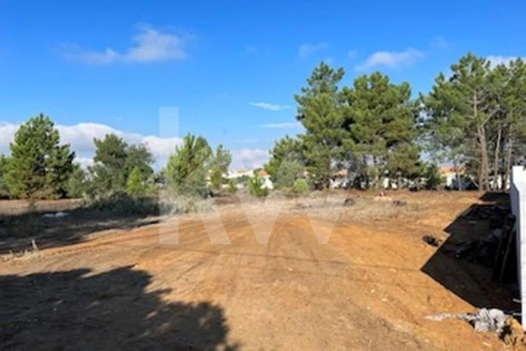 Terreno para Venda em Quinta do Anjo Foto 1