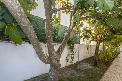 Moradia T4 para Venda em Fernao Ferro