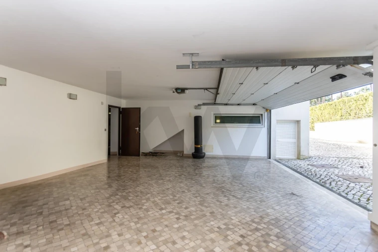 Moradia T4 para Venda em Charneca de Caparica e Sobreda Foto 18