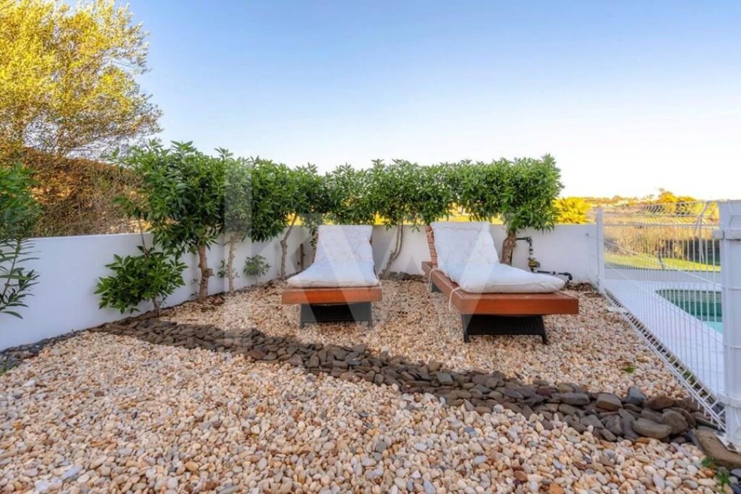 Moradia T4 para Venda em Altura Foto 40