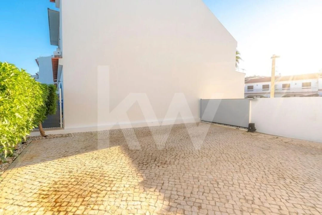 Moradia T4 para Venda em Altura Foto 21