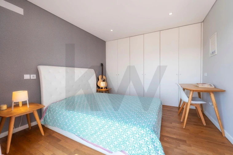 Moradia T4 para Venda em Altura Foto 15