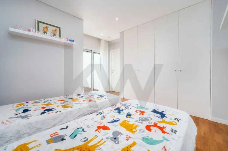 Moradia T4 para Venda em Altura Foto 60