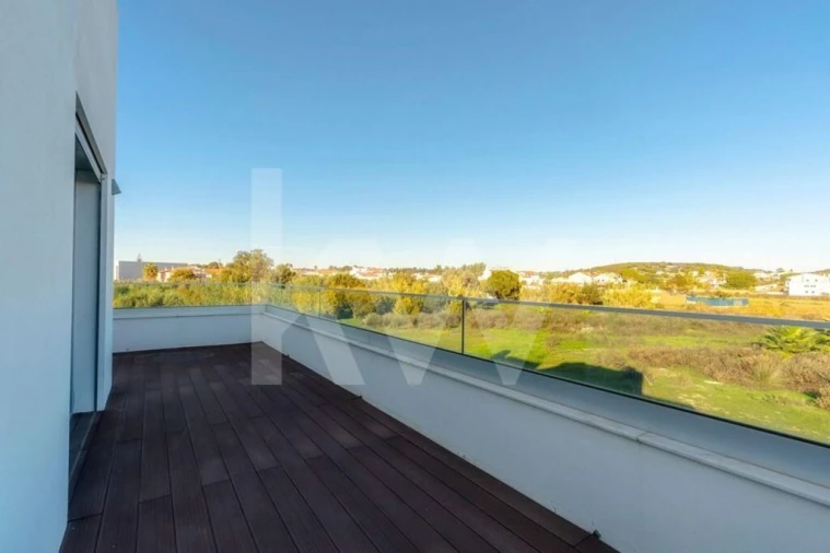 Moradia T4 para Venda em Altura Foto 22