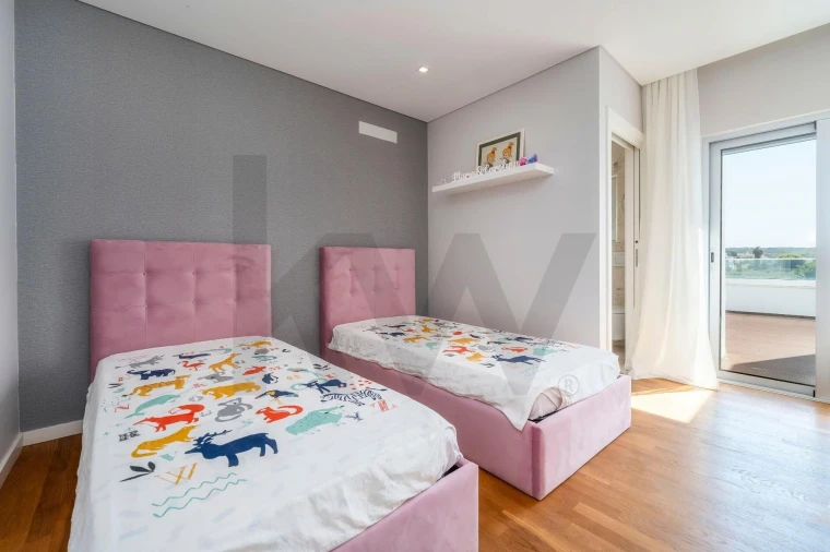 Moradia T4 para Venda em Altura Foto 59