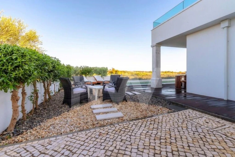 Moradia T4 para Venda em Altura Foto 39