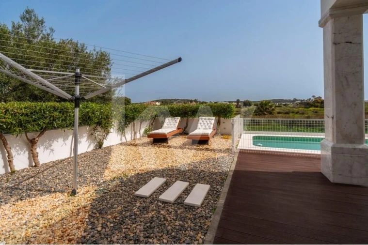 Moradia T4 para Venda em Altura Foto 17