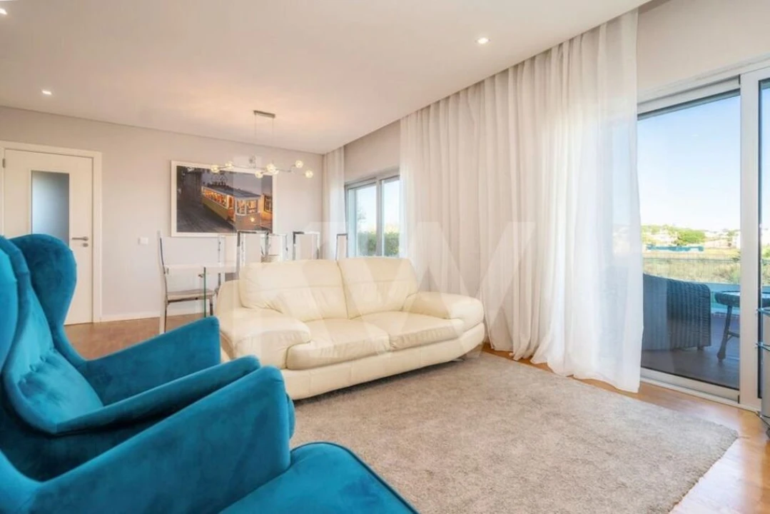 Moradia T4 para Venda em Altura Foto 3