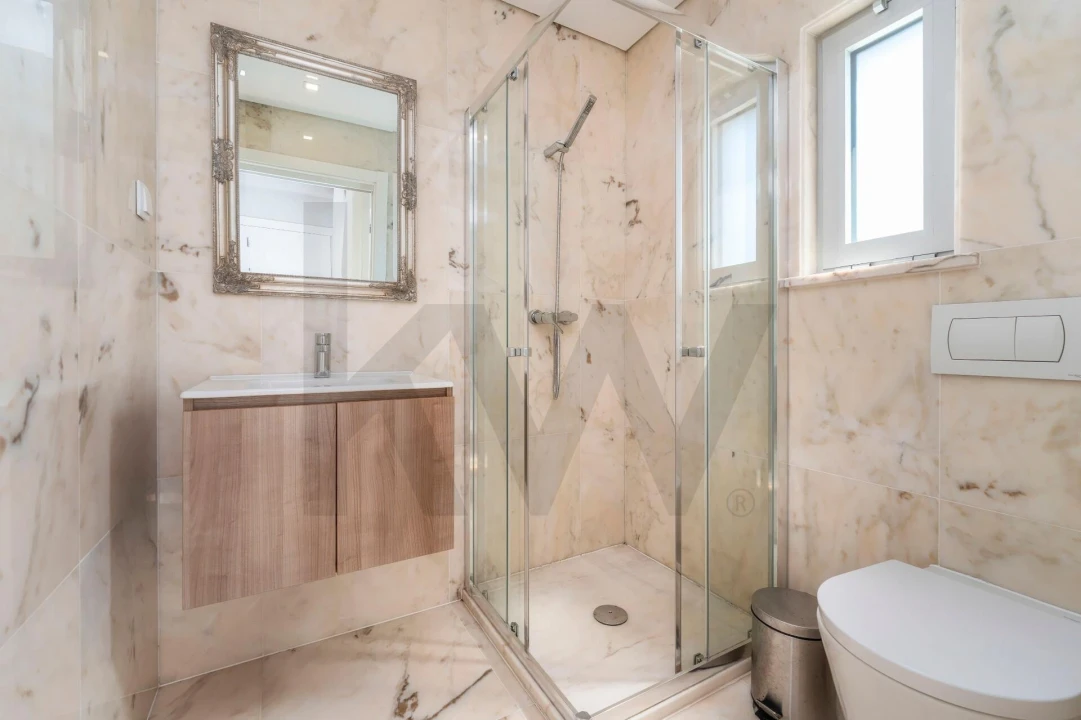 Moradia T4 para Venda em Altura Foto 57