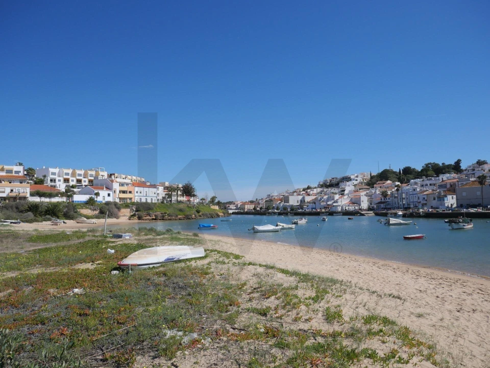 Apartamento T2 para Venda em Ferragudo Foto 8